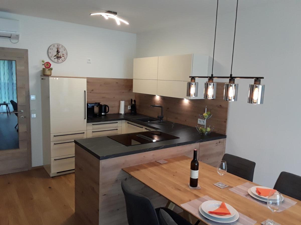 באד ראדקרסבורג Apartment Kristall Real מראה חיצוני תמונה